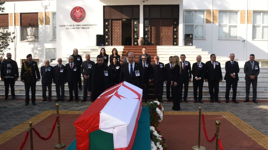 Sait Güven için Cumhuriyet Meclisi’nde tören düzenlendi – BRTK