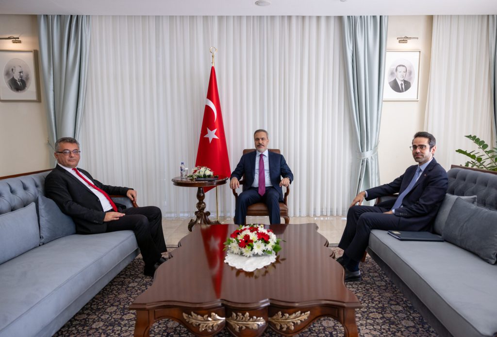 Erhürman, TC Dışişleri Bakanı Fidan ile bir araya geldi – BRTK