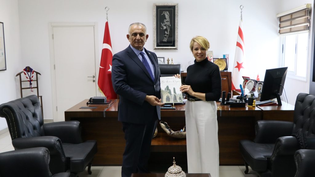 Çavuşoğlu:Küresel mirasımıza sahip çıkmak kendi sanatçılarımıza sahip çıkmakla başlar – BRTK