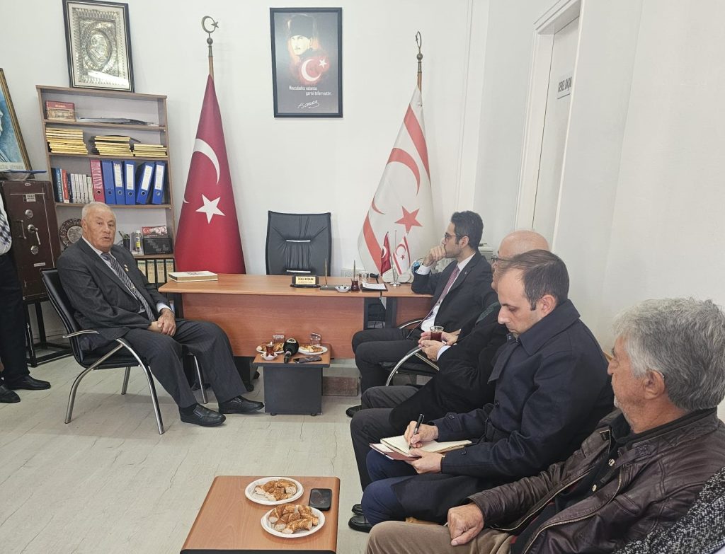 TC Lefkoşa Büyükelçisi Serim Gaziler Derneği’ni ziyaret etti – BRTK