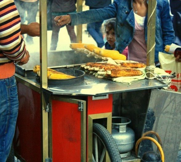 Girne’de mısır tezgahında çıkan yangında bir şahıs yüzünden yaralandı – BRTK