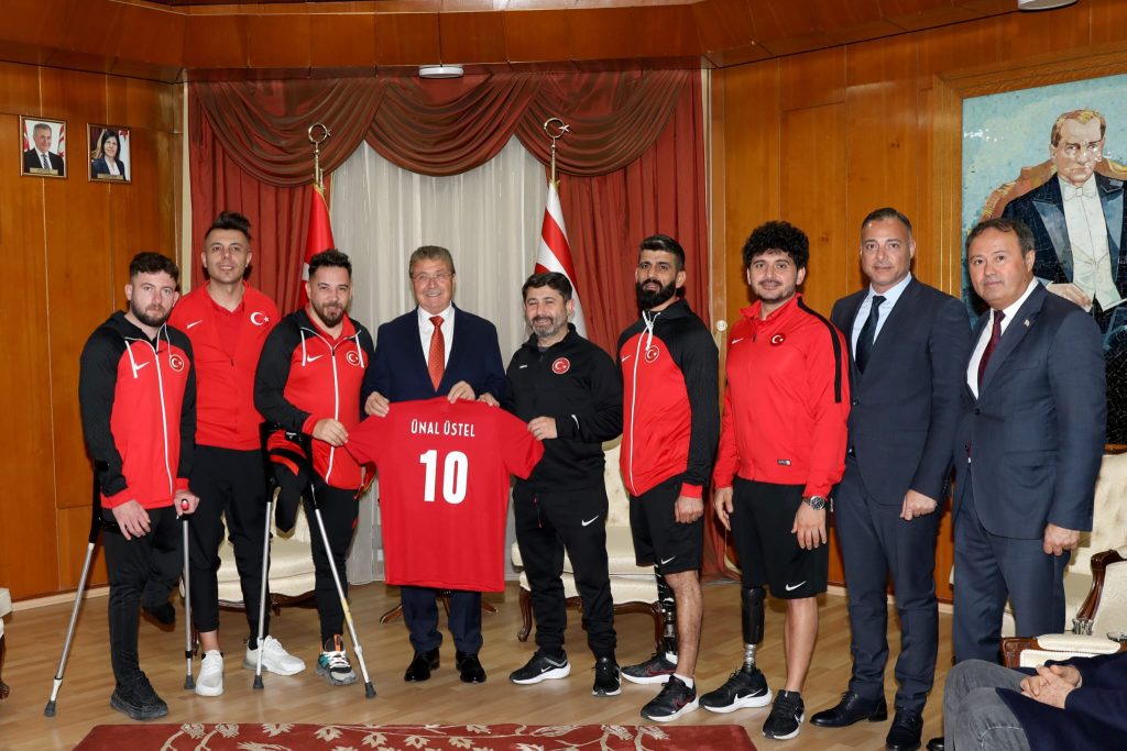 Başbakan Üstel, Türkiye Bedensel Engelliler Spor Federasyonu’nu kabul etti..Üstel:“Hükümetimiz engelli vatandaşlarımıza değer veriyor, onlar için gerekli çalışmaları yapıyor” – BRTK