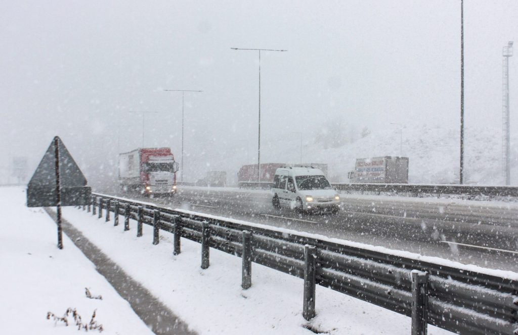 Tüm ilçeler için “sarı kod” uyarısı verildi, kar yağışı üç gün sürecek – BRTK