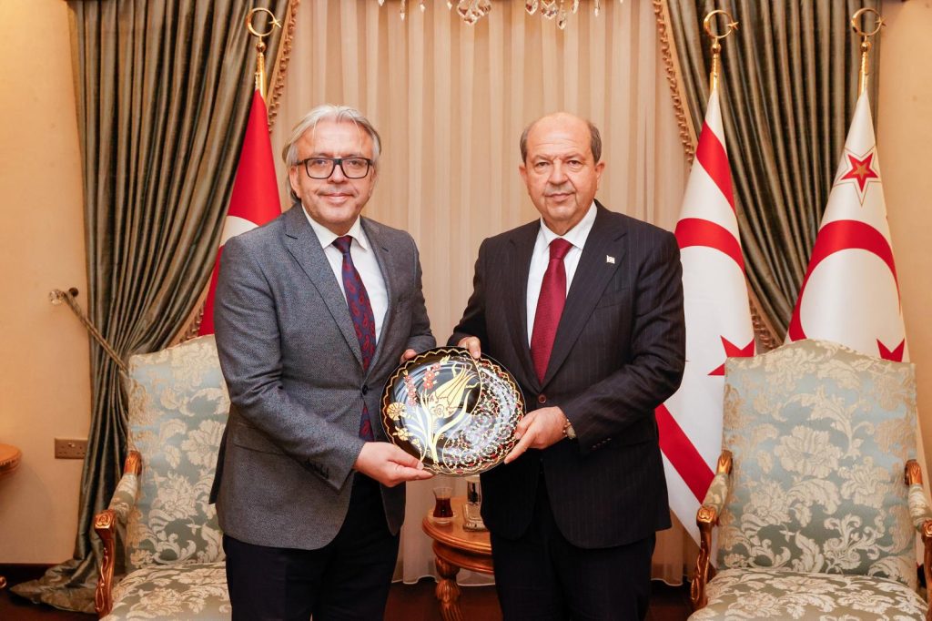 Tatar, Eğitim Yöneticileri ve Uzmanları Derneği’ni kabul etti – BRTK