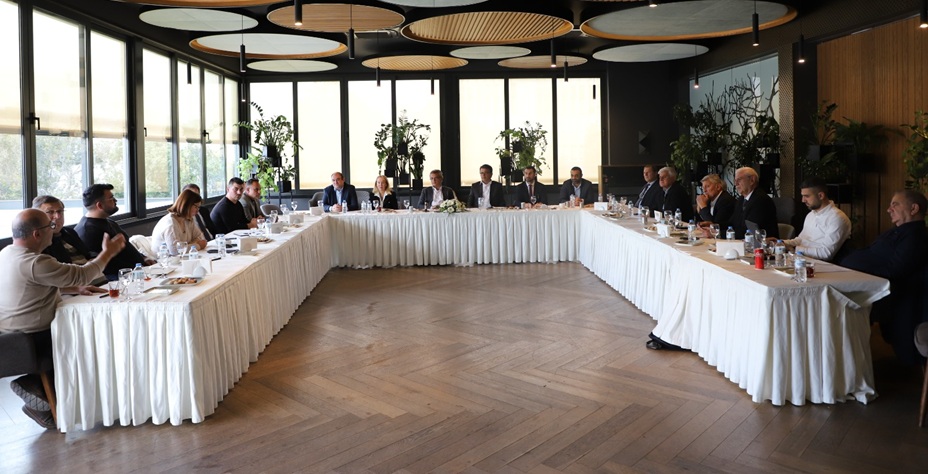 CTP, sivil toplum örgütleriyle “Trafik ve Yol Güvenliği” toplantısı düzenledi – BRTK