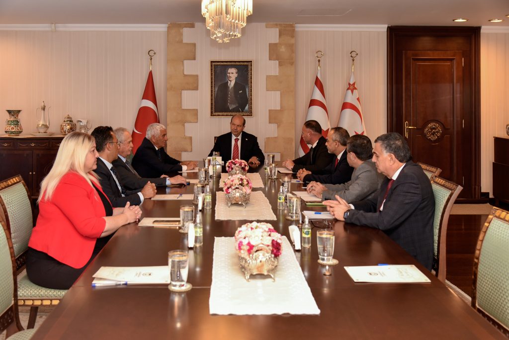 Cumhurbaşkanlığı’nda “karayollarındaki aydınlatmalarla ilgili bilgilendirme toplantısı” yapıldı – BRTK