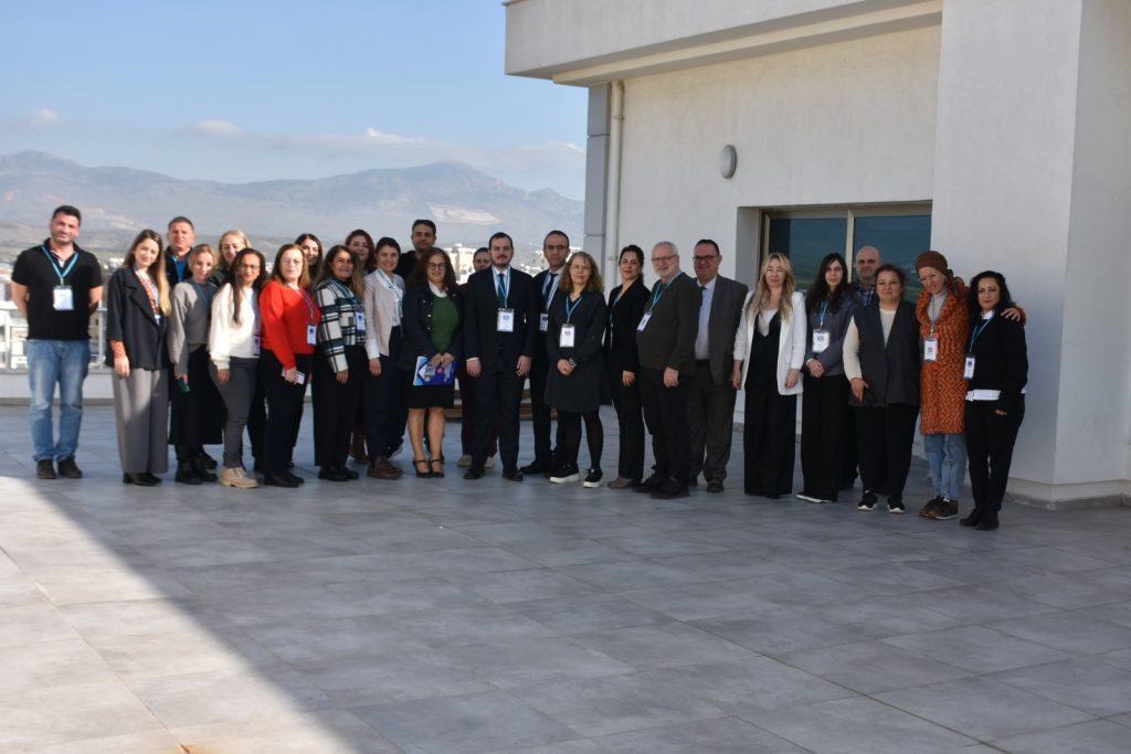 Sağlık çalışanlarına Hastane ve Afet Acil Durum Planı hazırlanma eğitimi başlatıldı – BRTK