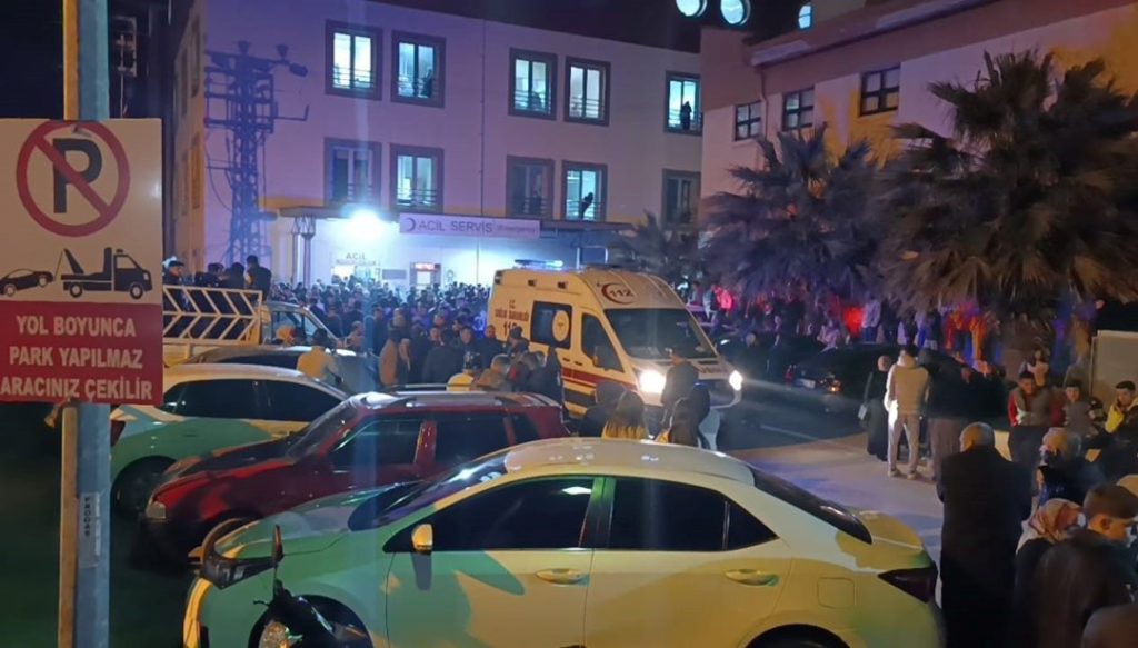 Osmaniye’de otomobil uçuruma yuvarlandı: 1 ölü, 2 yaralı – Son Dakika Türkiye Haberleri