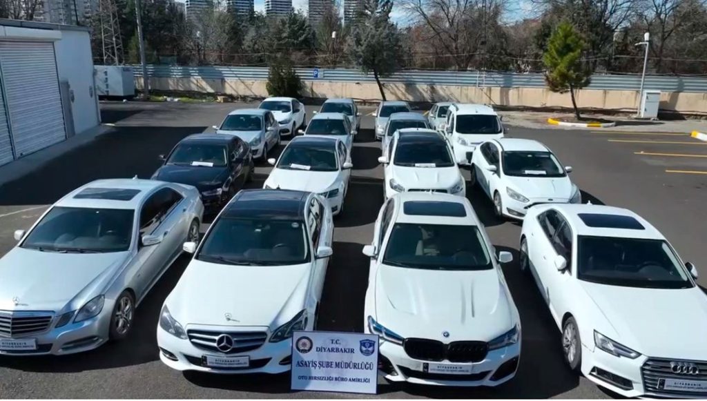 Diyarbakır’da “change” araç operasyonu