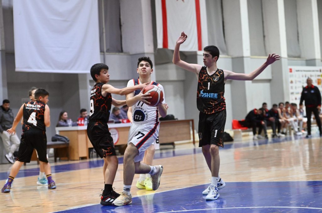 Erteleme maçı Soyer Aksu’nun: 73 -31 – BRTK