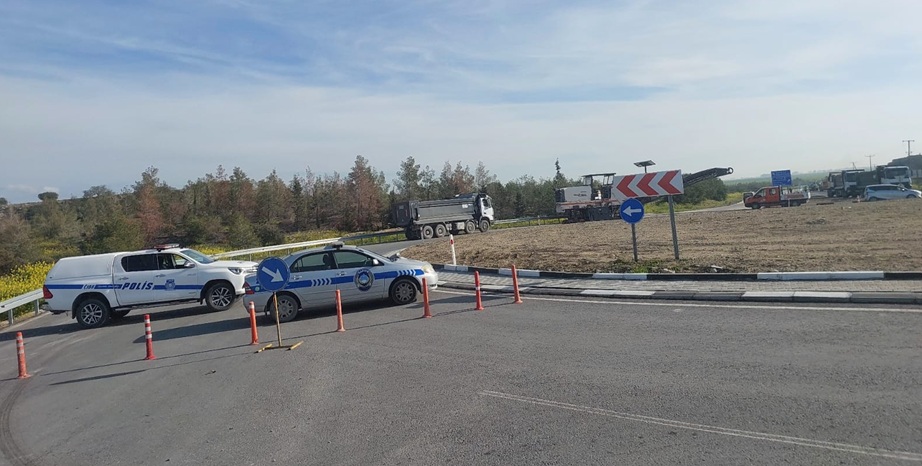 Asfaltlama nedeniyle Ercan yolunun gidiş yönü bugün de trafiğe kapalı – BRTK