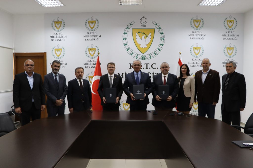 Türkiye Cumhuriyeti Dil ve Tarih Kurumu Başkanlığı ile Atatürk Öğretmen Akademisi arasında işbirliği protokolü imzalandı – BRTK