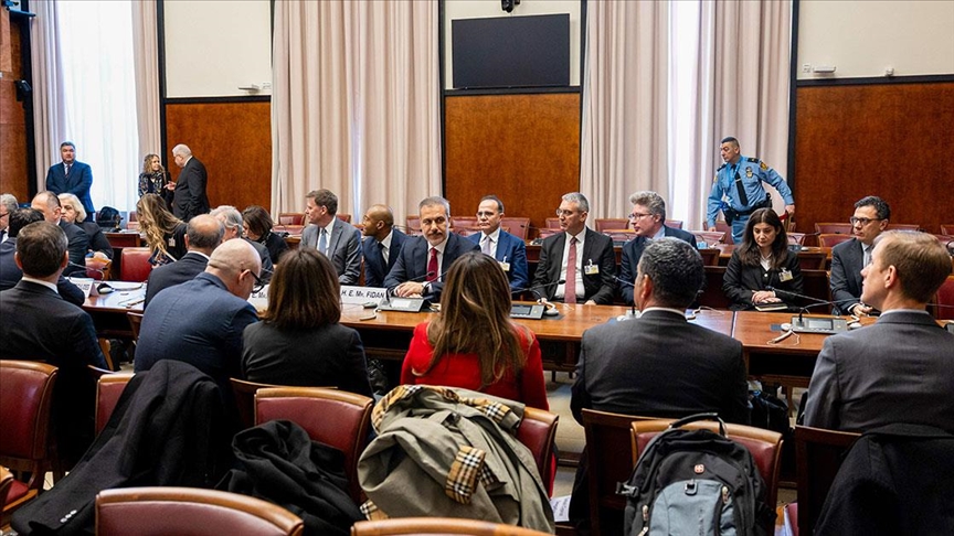 Cumhurbaşkanı Tatar’ın Uluslararası İlişkiler ve Diplomasi Özel Danışmanı Prof. Dr. Işıksal AA’ya Gayriresmi Cenevre Toplantısı’nın analizini yaptı – BRTK