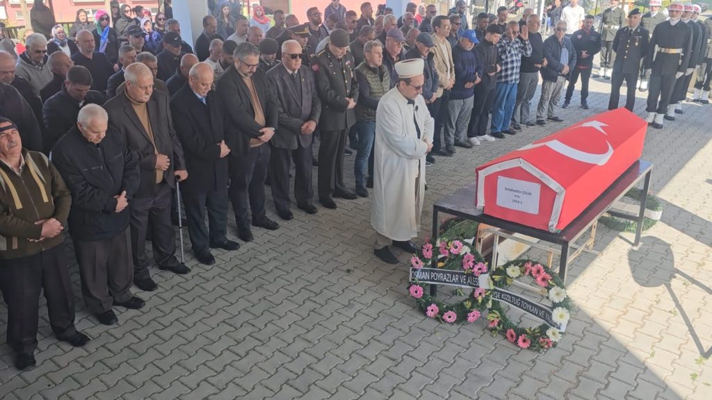 Barış Harekatı Gazisi Selahhatin Çelik askeri törenle uğurlandı – BRTK