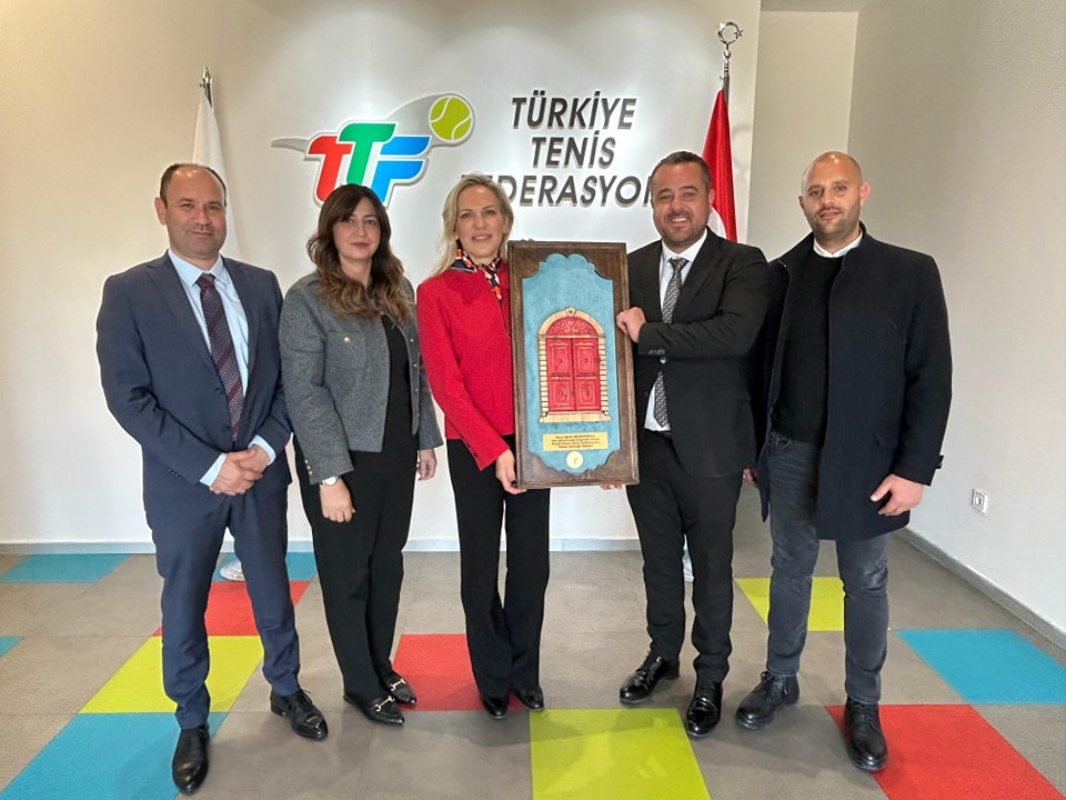 Tenis’te başkanlar buluştu – BRTK