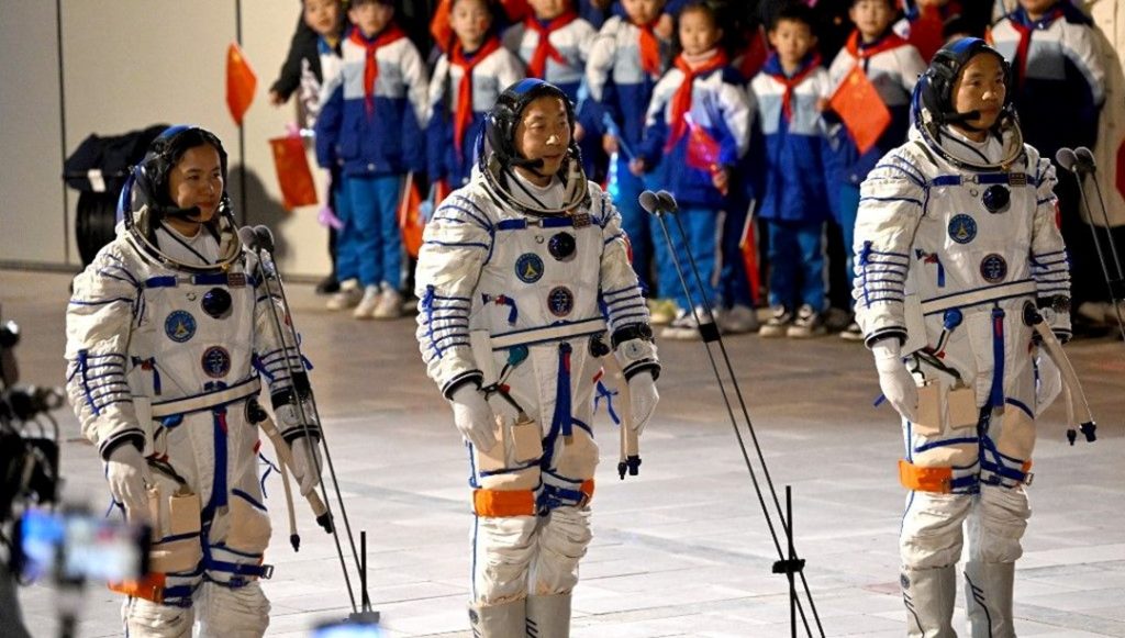 Üçüncü uzay yürüyüşü sona erdi: Çinli taykonotlar görevi tamamladı – Son Dakika Teknoloji Haberleri
