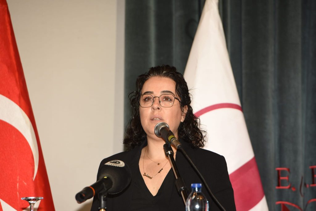 “KKTC Cumhurbaşkanlığı 1. Deprem Konferansı” başladı…Karakaya:Bilimi ve adaleti rehber edinerek, insan hayatına değer veren bir anlayışla sağlam yapılar, güvenli şehirler inşa edilmeli – BRTK