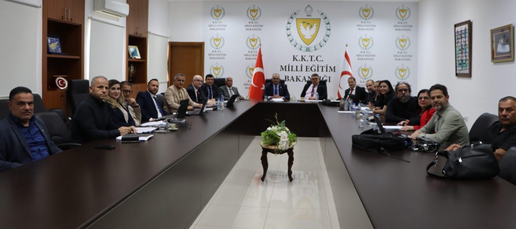 İstişare ve Eşgüdüm Komisyonu, Çavuşoğlu başkanlığında toplandı… DAÜ’nün mali durumu ele alındı – BRTK