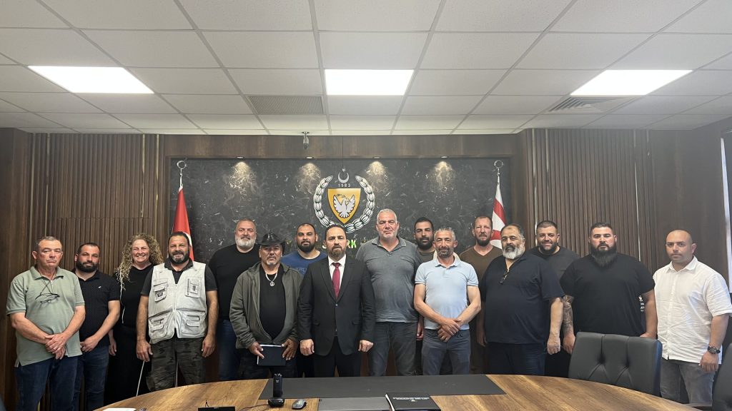 Tarım ve Doğal Kaynaklar Bakanı Çavuş, Hayvancılar Birliği yeni yönetimini kabul etti – BRTK