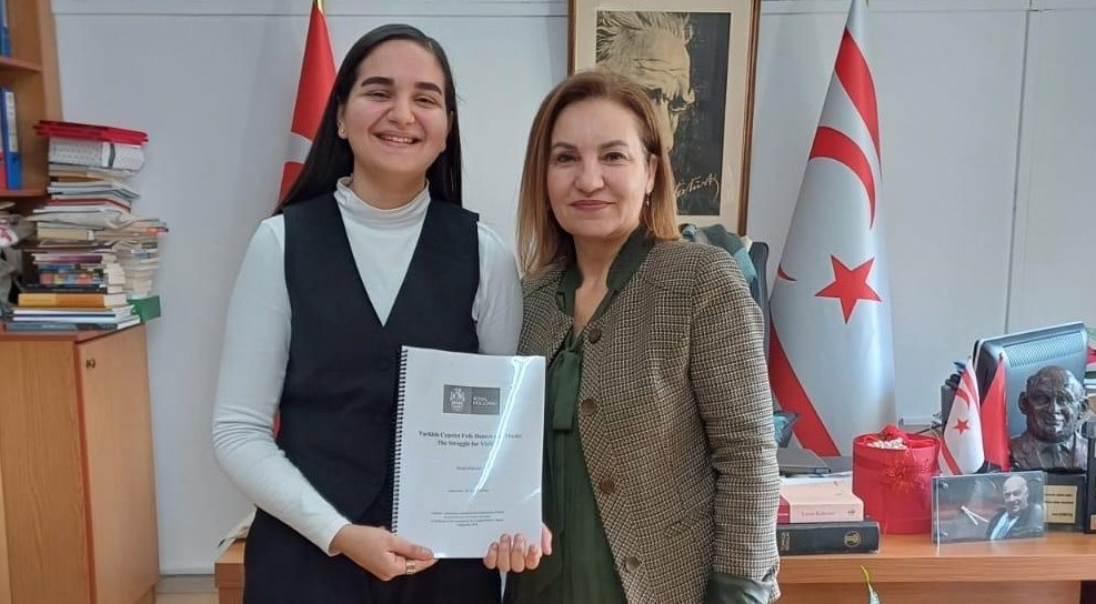 Kültür Dairesi, Pektunç’un Kıbrıs Türk halk danslarının ilk kez İngiliz literatürüne girmesini sağlayan tezini kitaplaştırıyor – BRTK