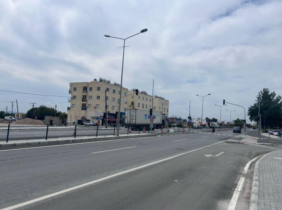 Demirhan-Balıkesir dört yol kavşağı ile trafik ışıkları, yarın devreye giriyor – BRTK