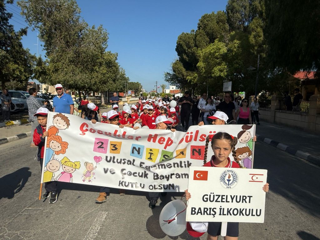 Güzelyurt’ta 23 Nisan Ulusal Egemenlik ve Çocuk Bayramı korteji düzenlendi – BRTK
