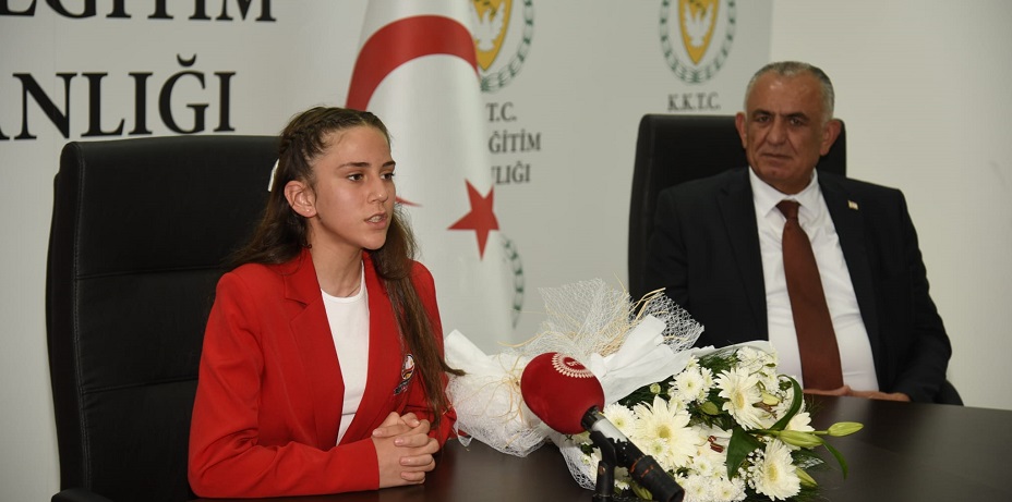 Milli Eğitim Bakanı Nazım Çavuşoğlu Bakanlık koltuğunu Arin Şahlan’a devretti – BRTK