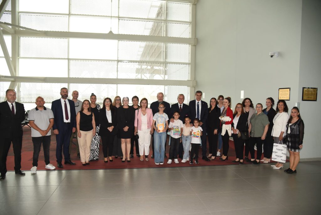 “Kültür Dairesi Ercan Uluslararası Havalimanı Kütüphanesi” açıldı – BRTK