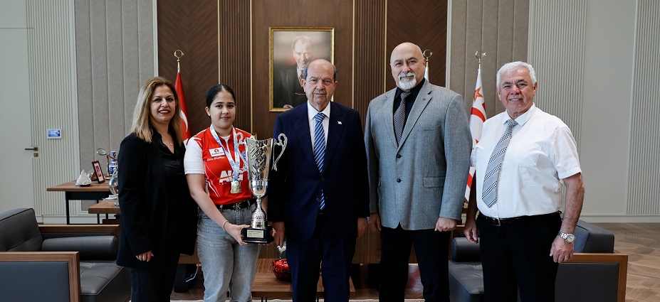 Cumhurbaşkanı Tatar, Avrupa Kadınlar Bilardo Şampiyonu Ghaffari’yi kabul etti – BRTK