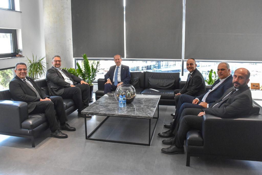 Cumhurbaşkanı Tatar, Girne Belediyesi’ni ziyaret etti – BRTK