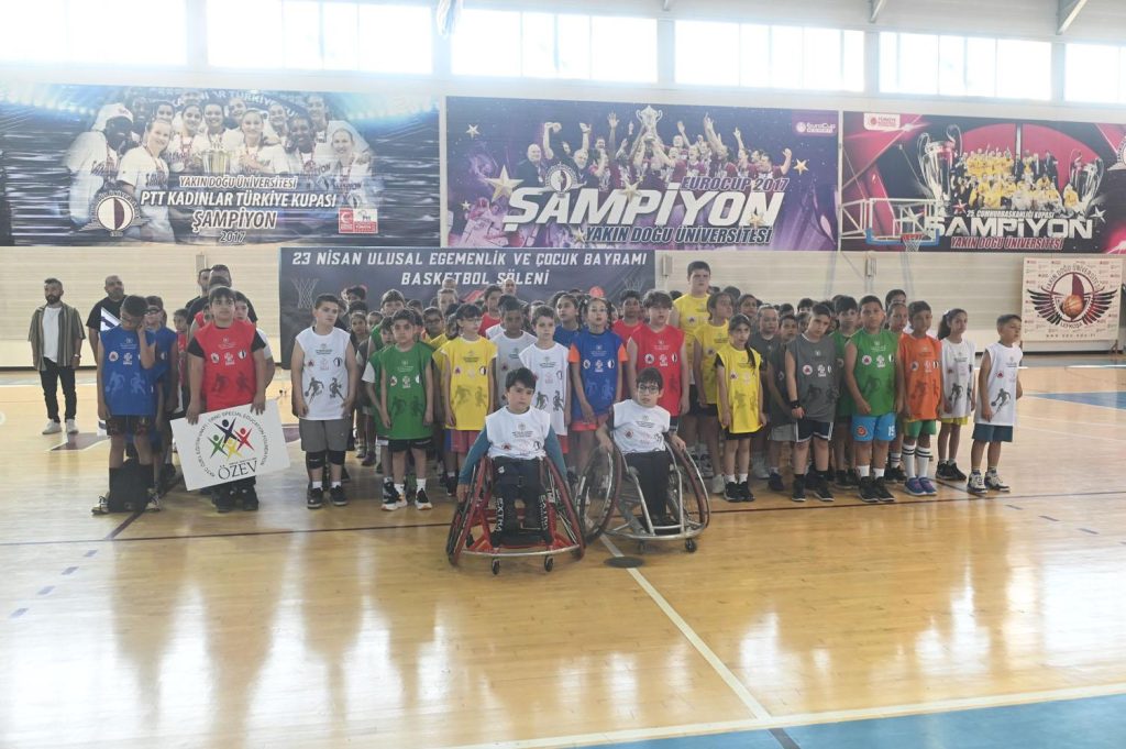 23 Nisan Ulusal Egemenlik ve Çocuk Bayramı etkinlikleri kapsamında organize edilen Basketbol Şenliği yapıldı – BRTK