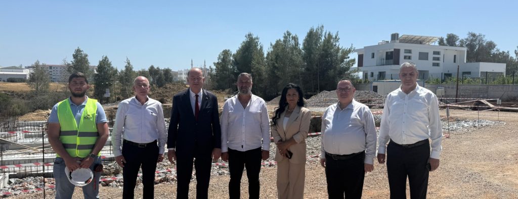 Dinçyürek, yapımı süren yeni Devlet Laboratuvarı inşaatını yerinde inceledi:”Devlet Laboratuvarı özellikle gıda güvenliği ve halk sağlığı açısından büyük önem taşıyor “ – BRTK