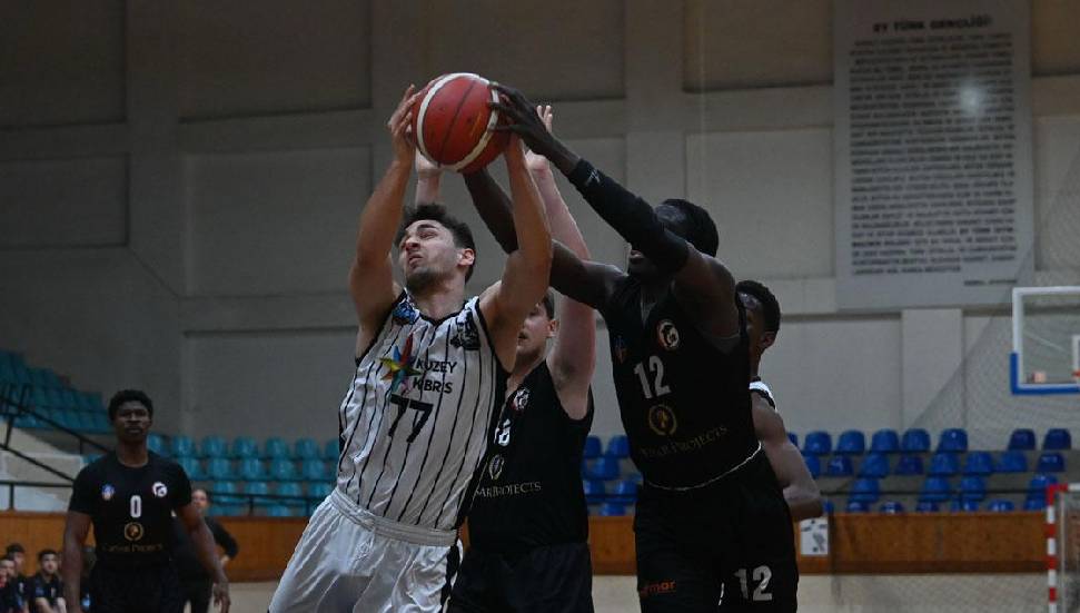 Base, Gönyeli’yi devirdi. Maçı 79-75 kazanan Base devreyi ikinci, Gönyeli ise üçüncü bitirdi – BRTK