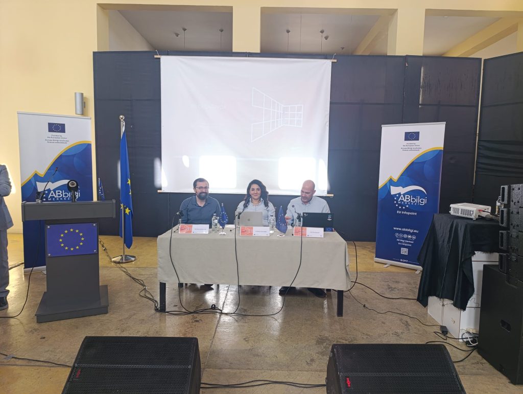 “Bilgi Çağında Gerçek ve Algı” konulu panel düzenlendi – BRTK