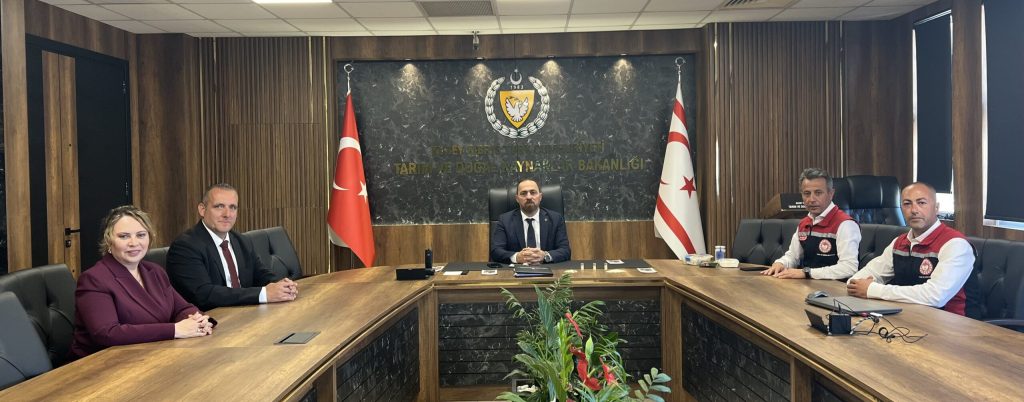 Tarım ve Doğal Kaynaklar Bakanı Hüseyin Çavuş’a Sakız Ağacı Yetiştiriciliği hakkında bilgilendirme yapıldı – BRTK