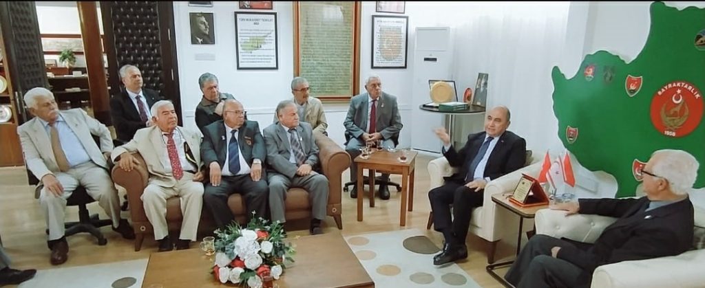 TC Lefkoşa Büyükelçisi Başçeri Kıbrıs TMT Mücahitler Derneği’ni ziyaret etti – BRTK