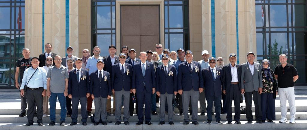 Cumhurbaşkanı Tatar Türkiye Muharip Gaziler Derneği Balıkesir Şubesi heyetini kabul etti – BRTK