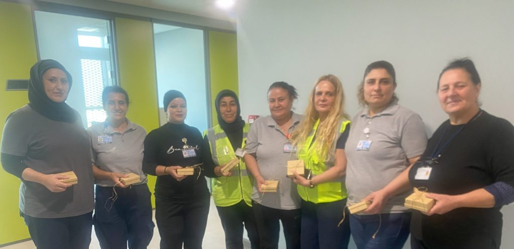 Ercan Havalimanı’nda anneler unutulmadı – BRTK