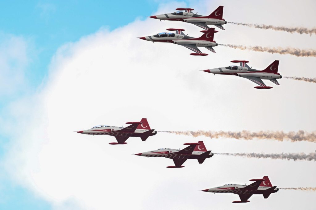 Türk Yıldızları TEKNOFEST KKTC’de gösteri uçuşu yaptı – BRTK