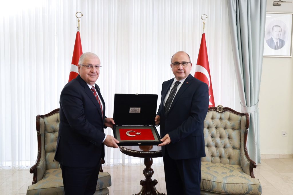 TC Milli Savunma Bakanı Güler, KKTC’de ziyaretlerde bulundu – BRTK