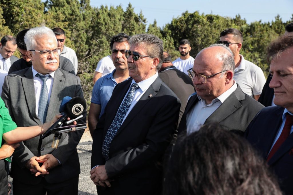 Dipkarpaz-Manastır yolunda asfaltlama çalışmaları başladı – BRTK