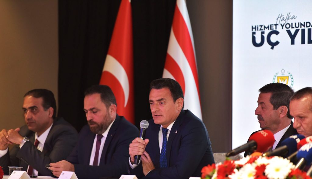 Halka Hizmet Yolunda Üç Yıl Toplantısı… Hükümet yetkilileri, basın mensuplarının sorularını yanıtladı – BRTK