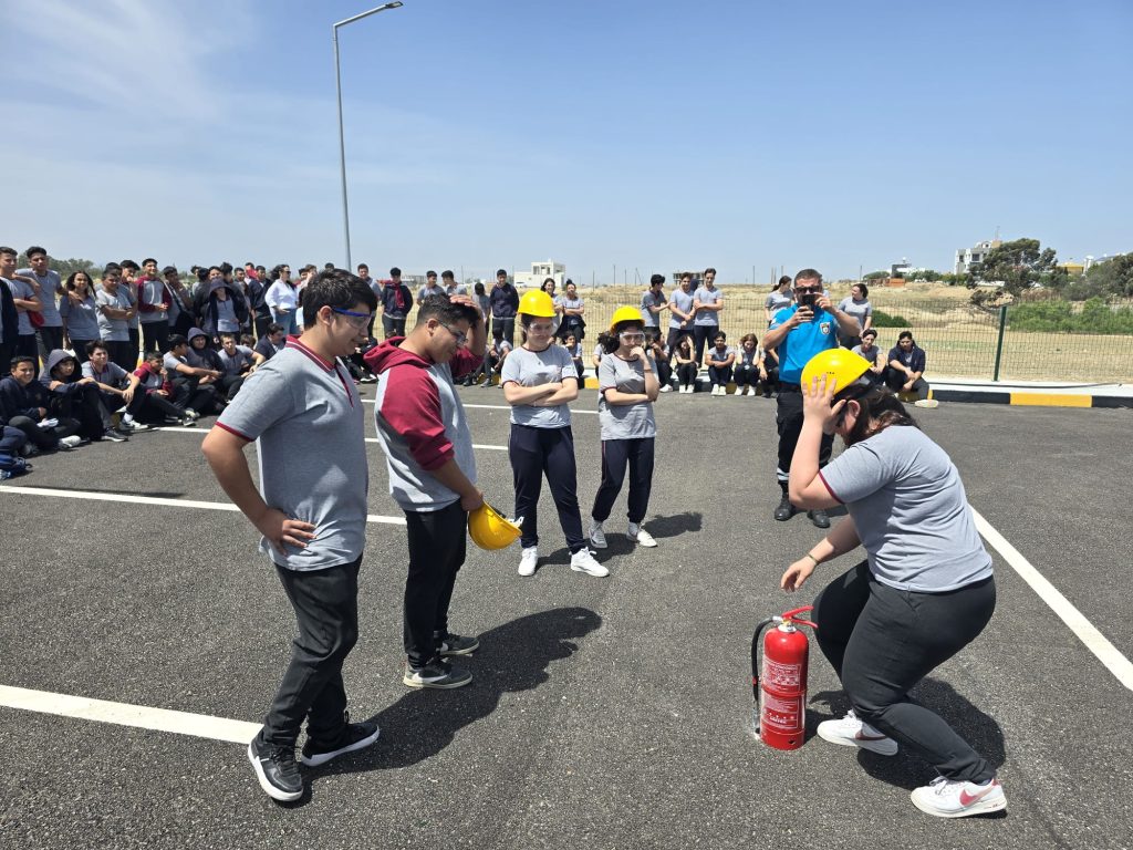 Rauf Raif Denktaş Meslek Lisesi’nde “Afete Hazır Okul Eğitimi” yapıldı – BRTK
