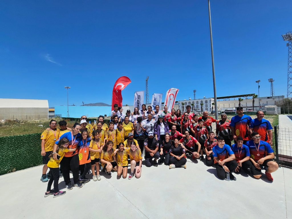 19 Mayıs için attılar