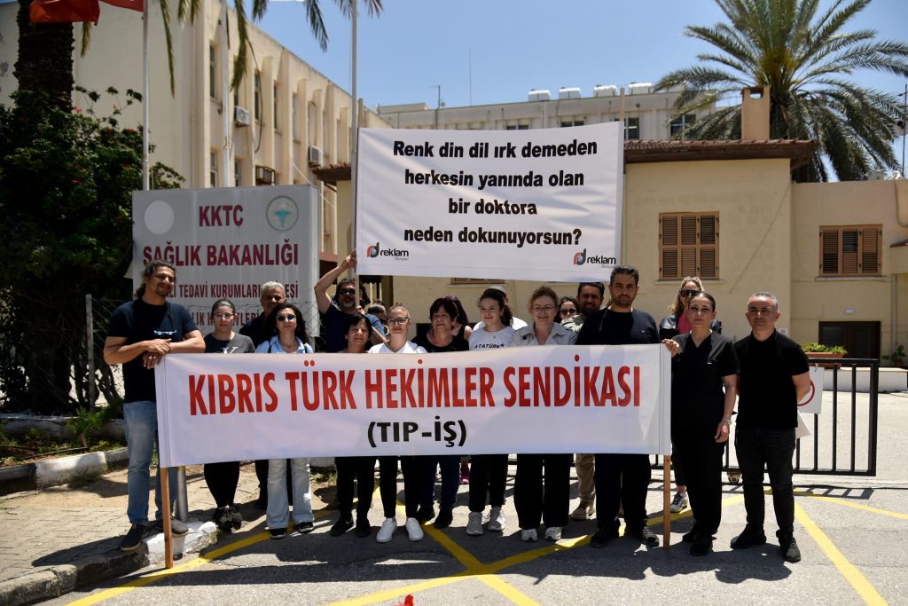 Tıp-İş’ten hekimlerin görev yeri değişikliğine tepki – BRTK