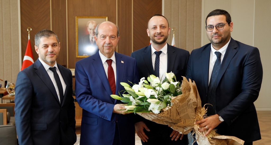 Cumhurbaşkanı Tatar, Borusan Oto Kıbrıs Genel Müdürü Mehmed ve beraberindeki heyeti kabul etti – BRTK