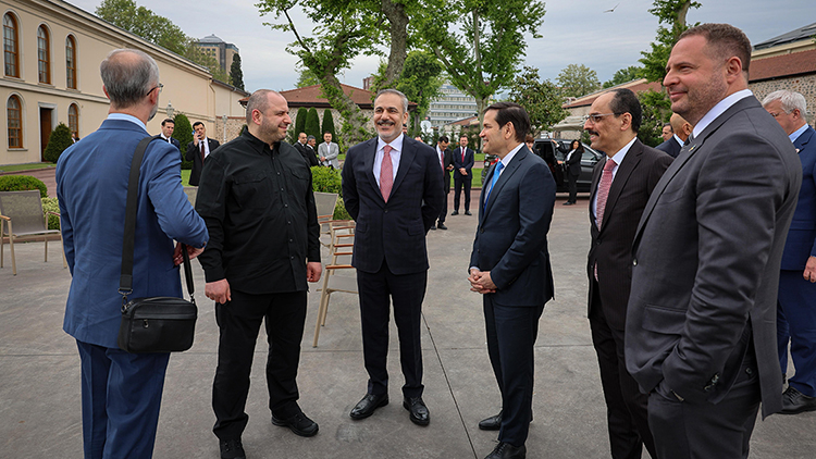 “Ukrayna heyeti bugün koşulsuz ateşkesi sağlamak için İstanbul’da” – BRTK