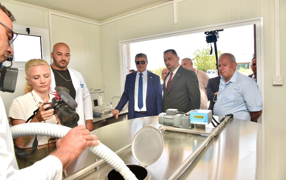 Başbakan Üstel, Minareliköy Süt Toplama Merkezinde incelemelerde bulundu – BRTK