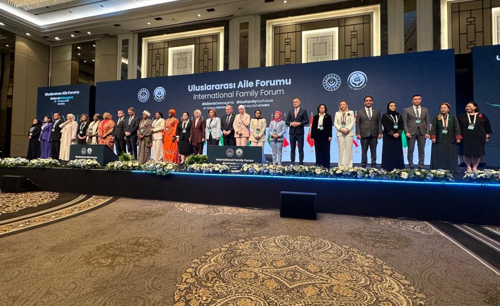 Gardiyanoğlu, İstanbul’daki Uluslararası Aile Forumu’na katıldı – BRTK