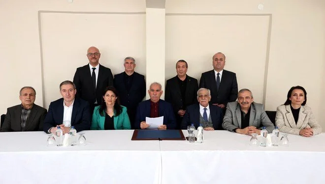 Terör örgütü PKK, Öcalan’ın yaptığı çağrı üzerine kongresini topladı – BRTK